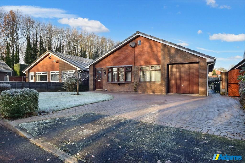 Severn Close, Widnes 3 bed detached bungalow for sale £310,000
