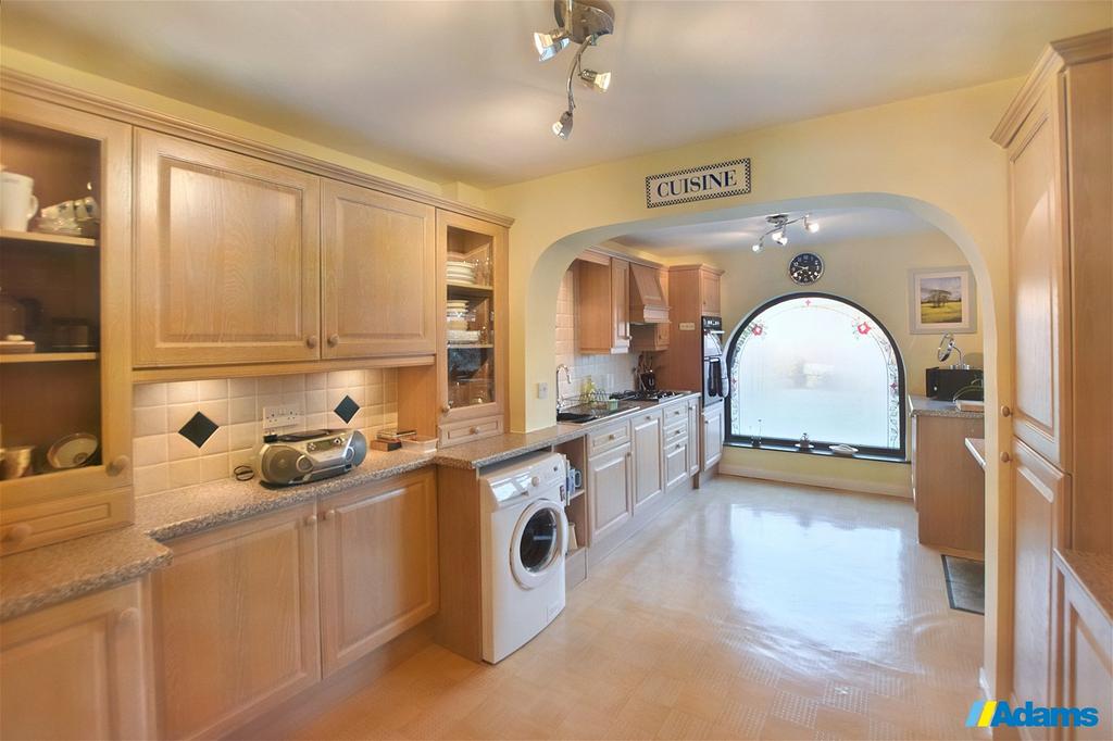 Severn Close, Widnes 3 bed detached bungalow for sale £310,000
