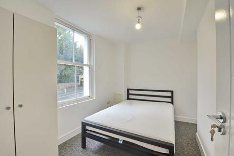 4 bedroom apartment to rent, Henbury Road, Westbury On Trym