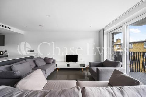 3 bedroom apartment to rent, Elliston Apartments, Blackfriars Circus, Southwark, SE1