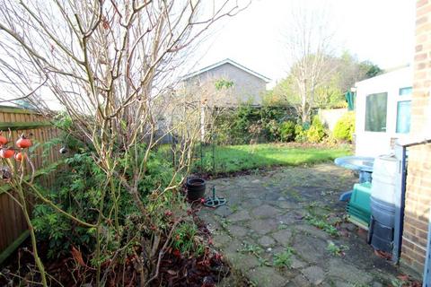 4 bedroom link detached house for sale, Huntercombe Lane North, Taplow