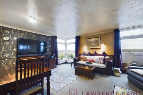 2 bedroom apartment for sale - Oxford Road, Denham, UB9