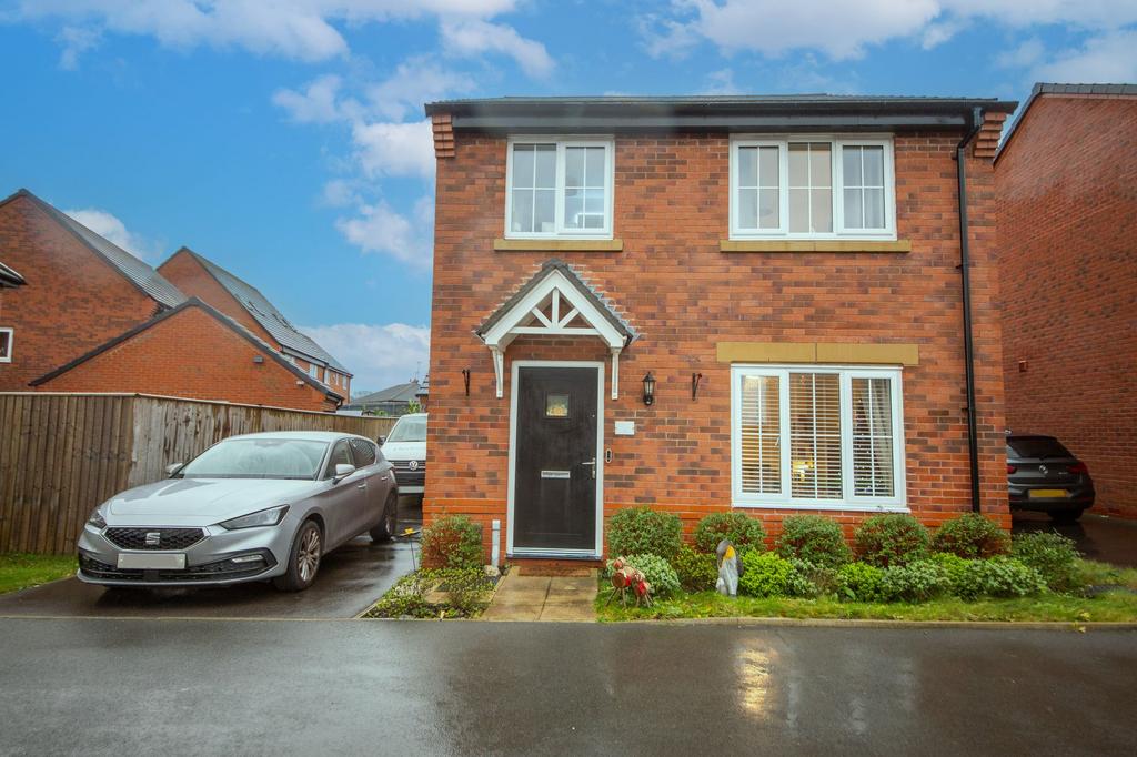 Grayling Close, NewtonLeWillows, WA12 4 bed detached house for sale