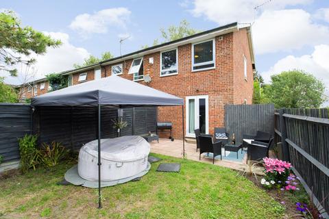 4 bedroom end of terrace house for sale, Rushmead Close, Canterbury, CT2