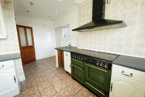 4 bedroom semi-detached house for sale, Pentyla Baglan Road, Baglan, Port Talbot, Neath Port Talbot. SA12 8DS