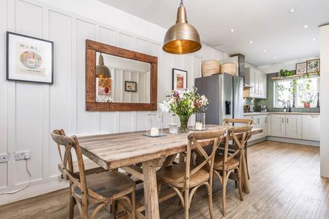 4 bedroom detached house for sale, Evans Way, Chipping Norton