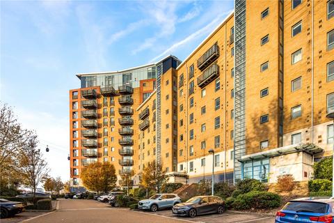 2 bedroom flat to rent, Western Beach Apartments, 36 Hanover Avenue, London, E16