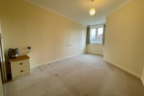 1 bedroom flat for sale - Browning Court, Fenham, Newcastle upon Tyne, NE4