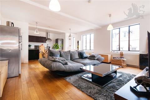 2 bedroom apartment to rent, Princelet Street, Spitalfields, London, E1