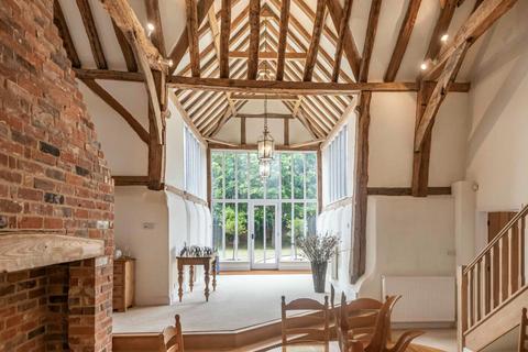5 bedroom detached house for sale, Smewins Road, White Waltham, Maidenhead, Berkshire, SL6