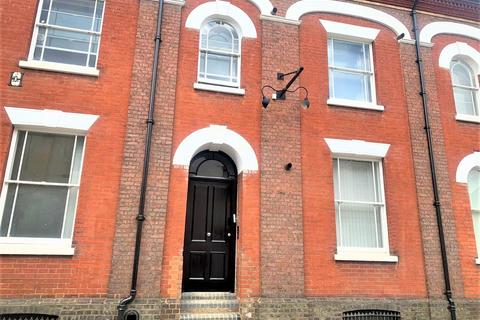George Street West, Luton LU1