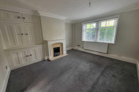 2 bedroom semi-detached house to rent, Fiddler Hill, Dewsbury