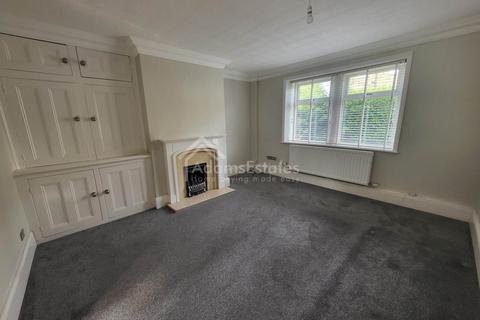 2 bedroom semi-detached house to rent, Fiddler Hill, Dewsbury