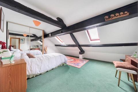 4 bedroom barn conversion for sale, Charlbury,  Oxfordshire,  OX7
