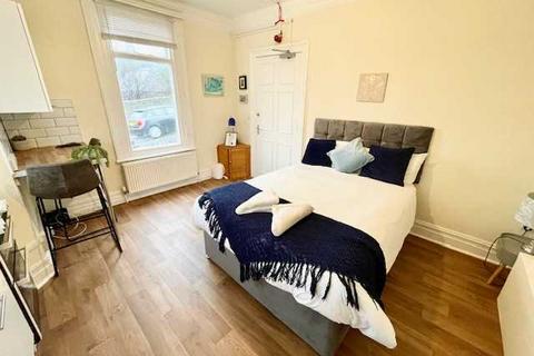 undefined, Bear Road, Room 2, Brighton