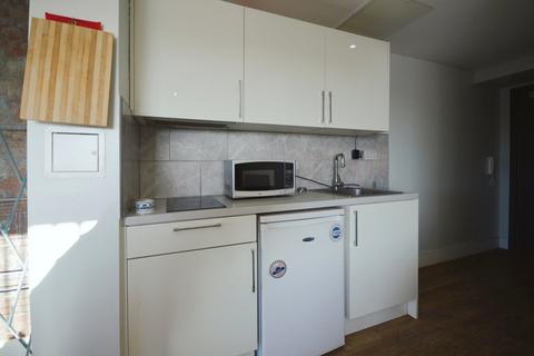 undefined, Cardinal Court, Oldham OL1