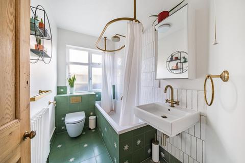 156 Sydney Road, London, N10 2RN
