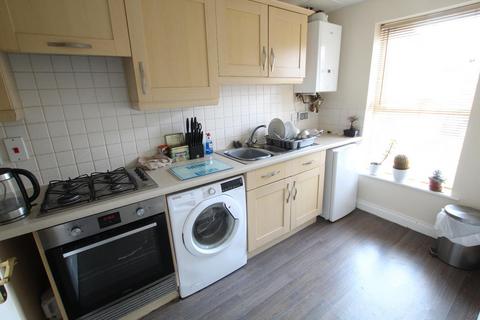 3 bedroom semi-detached house to rent, Lilac Road, Brough, East Riding of Yorkshire, HU15