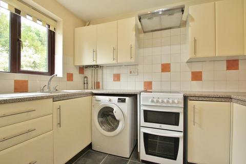 2 bedroom end of terrace house to rent, Eldridge Close, Abingdon OX14