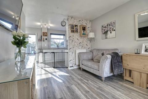 14 Catkin Close, Chineham, Basingstoke, RG24 8XY