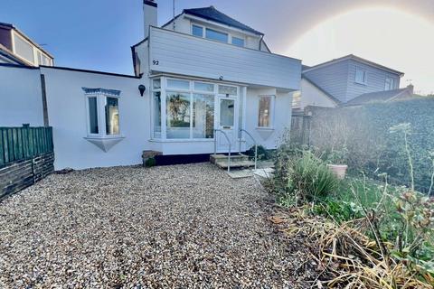 4 bedroom detached house to rent, Pagham Road, Pagham