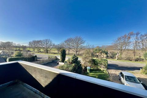 4 bedroom detached house to rent, Pagham Road, Pagham