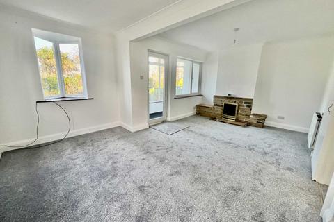 4 bedroom detached house to rent, Pagham Road, Pagham