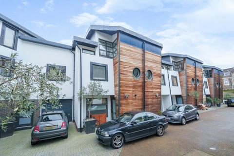 4 bedroom terraced house for sale, Francis Bentley Mews, Clapham