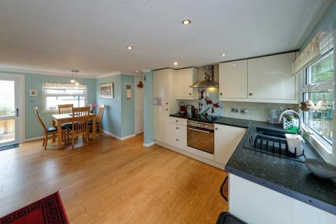 2 bedroom mobile home for sale, Agden Brow Park, Lymm WA13