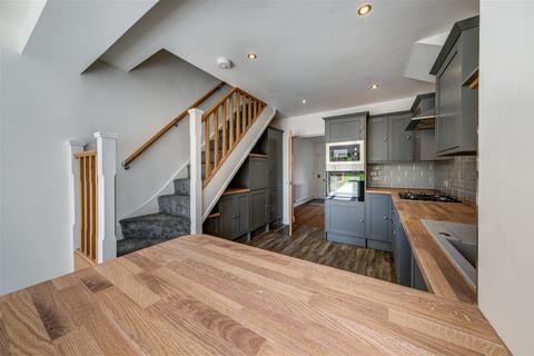 2 bedroom terraced house for sale, Runcorn Road, Warrington WA4