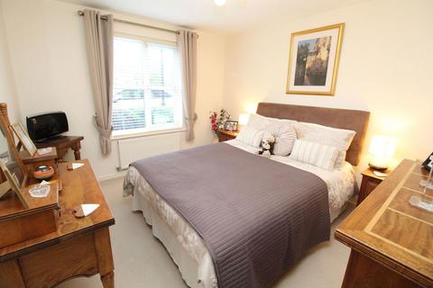 2 bedroom apartment for sale, White Clover Square, Lymm WA13