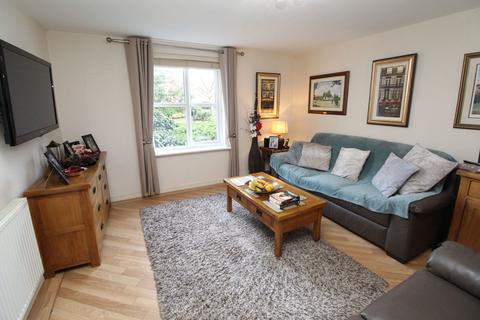 2 bedroom apartment for sale, White Clover Square, Lymm WA13