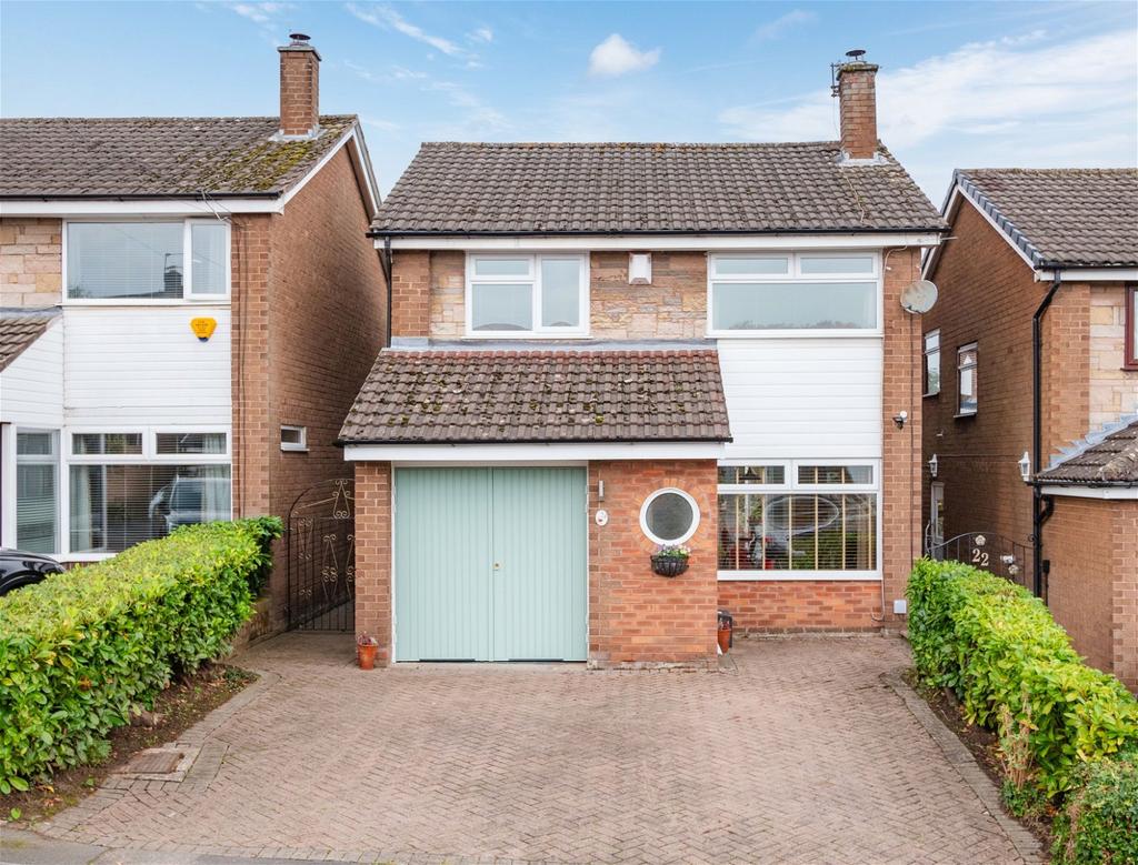 Mardale Crescent, Lymm WA13 3 bed detached house for sale £425,000