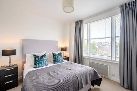 2 bedroom apartment to rent, Hill Street, London W1J