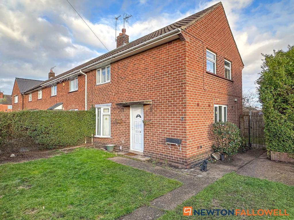 Lansbury Road, Balderton NG24 3 bed end of terrace house for sale £