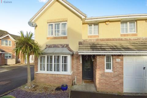 4 bedroom detached house for sale, Llys Pentre, Broadlands, Bridgend. CF31 5DY