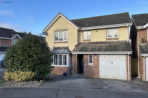 4 bedroom detached house for sale, Llys Pentre, Broadlands, Bridgend. CF31 5DY