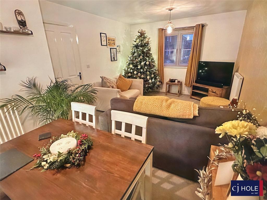 Zura Avenue, Coopers Edge, Brockworth, GL3 2 bed apartment for sale £170,000