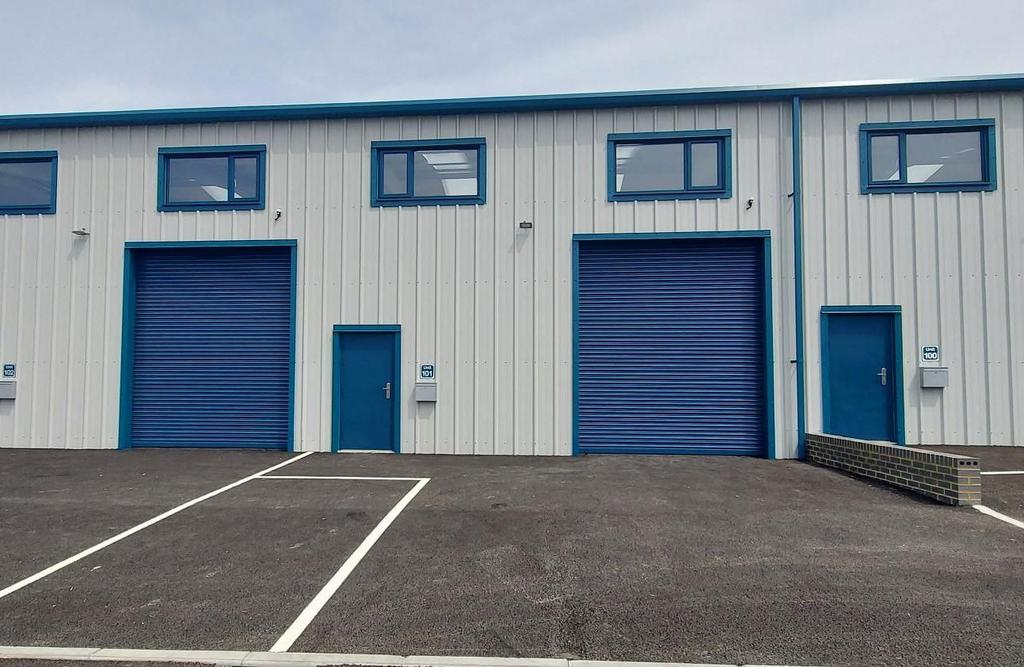 Unit 101 Maple Leaf Business Park... Industrial unit £950 pcm (£219 pw)