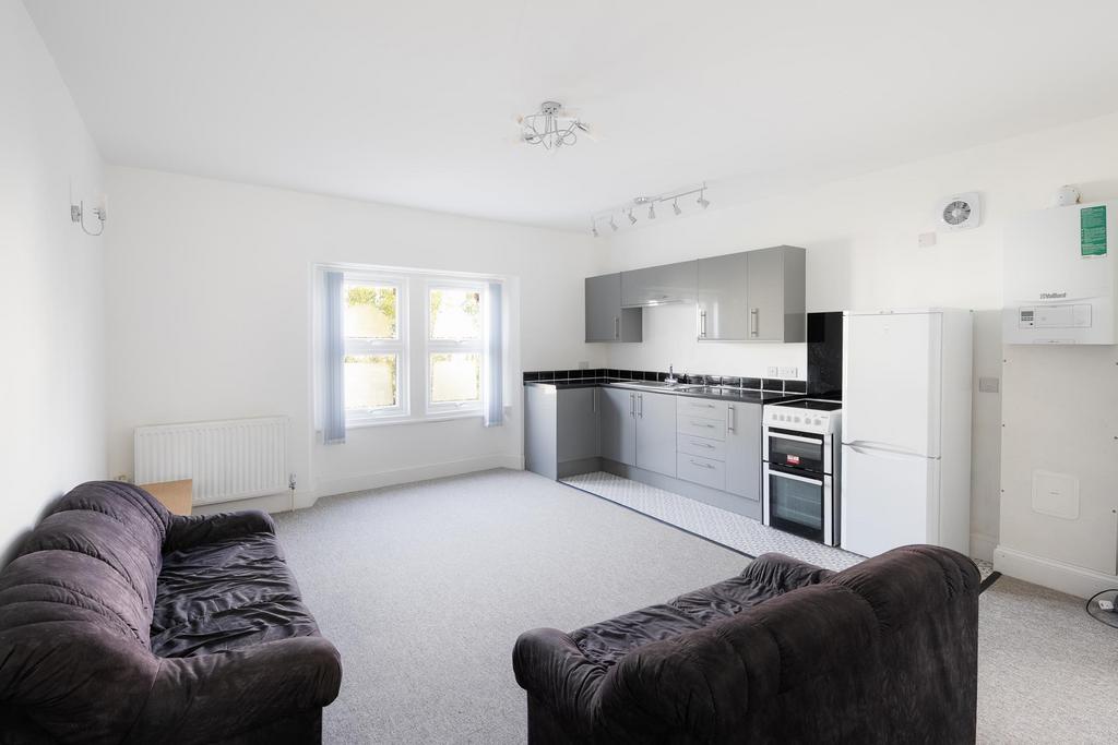 Apartment in Bristol, Clifton Village, Hotwells - View 5