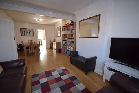 4 bedroom semi-detached house to rent, Kynance Gardens, Stanmore, HA7 2QL