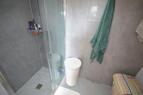 4 bedroom semi-detached house to rent, Kynance Gardens, Stanmore, HA7 2QL