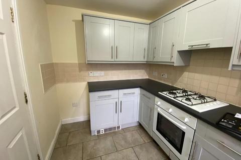 3 bedroom terraced house to rent, The Smithfields, Newport