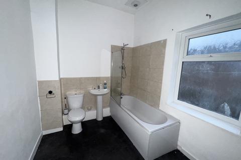 2 bedroom terraced house to rent, Caroline Street Preston PR1 5UY