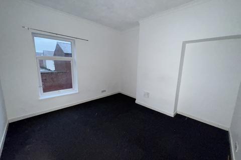 2 bedroom terraced house to rent, Caroline Street Preston PR1 5UY