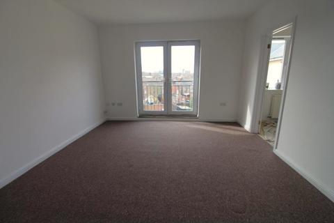 2 bedroom flat to rent, Firmin Close, Ipswich, IP1