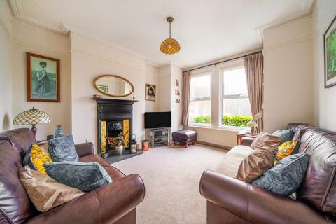 36 Blakeney Road, Beckenham, BR3 1HD