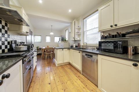 36 Blakeney Road, Beckenham, BR3 1HD