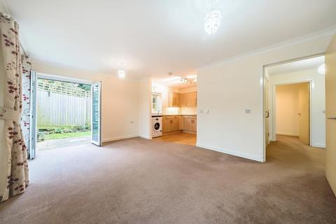 2 bedroom block of apartments for sale, 21 Alice Bye Court,  Thatcham,  RG18