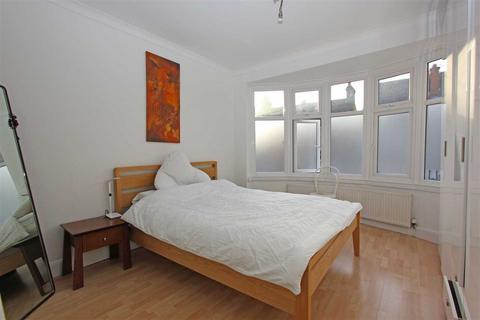undefined, Addiscombe Court Road, Croydon